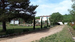 Enceinte de lâhĂ©bergement