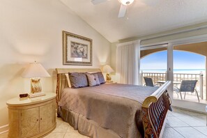 3 chambres, fer et planche à repasser, accès Internet, draps fournis