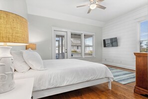 4 bedrooms, iron/ironing board, travel crib, free WiFi - Welcome to BIS BALD!, your Oceanfront Escape on BHI! (Bald Head Island)