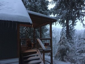 Terrace/patio - Charming A-Frame Cabin With Spectacular CHURCH Mountain VIEWS!!! (Maple Falls)