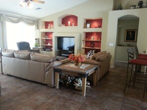 TV, fireplace, DVD player, stereo