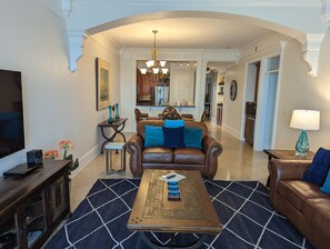 Smart TV, DVD player, books