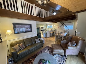 Smart TV, fireplace, DVD player, books