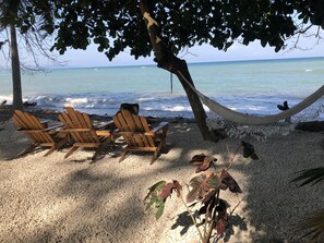 Am Strand, Liegestühle