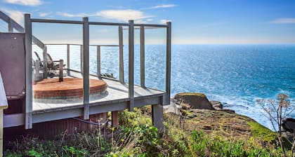 Ocean View Home mit eigenem Whirlpool, Kamin und in der Nähe der Stadt!