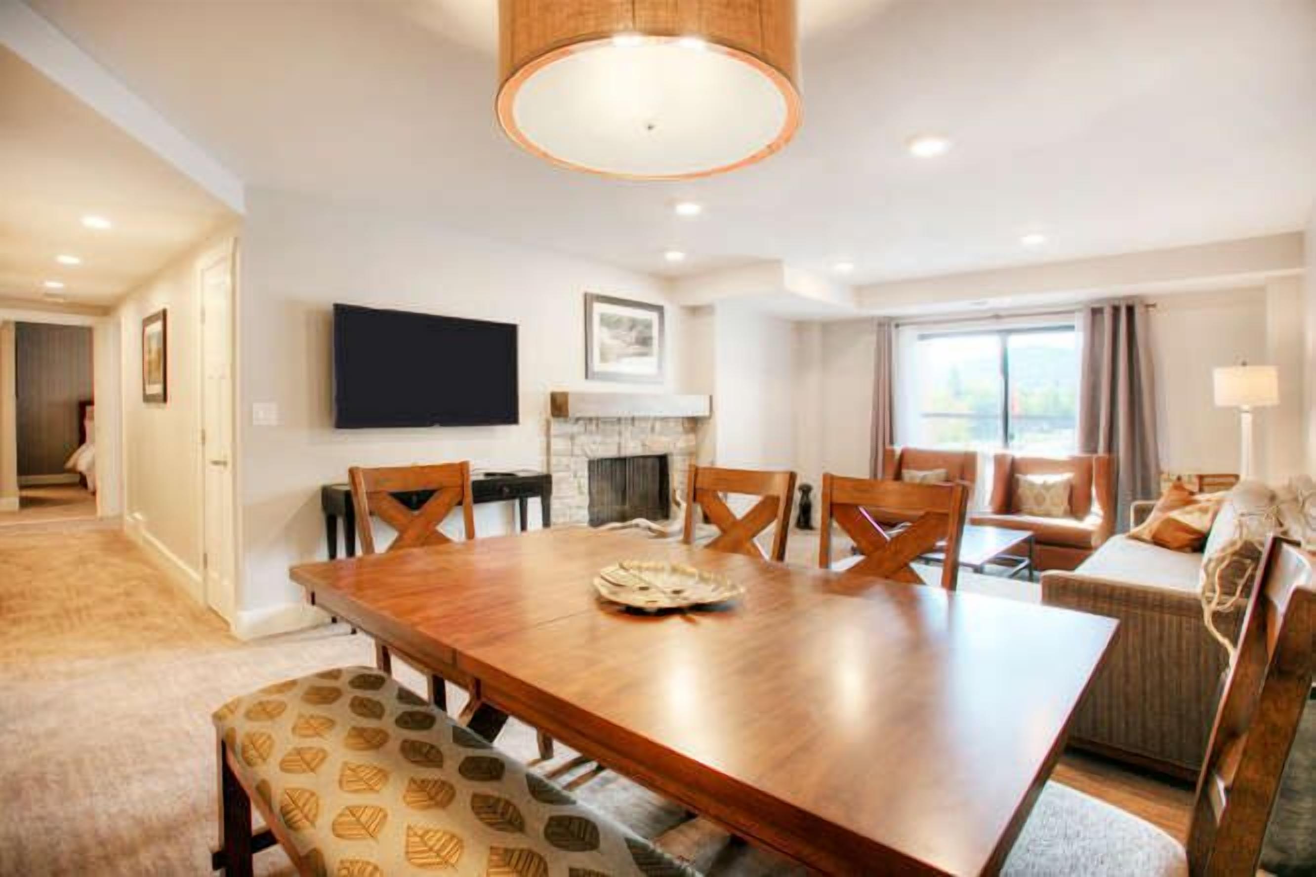 Luxury 2 Bedroom at Shadow Ridge Resort & Hotel