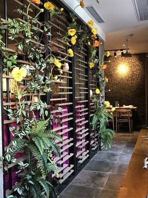 Café da manhã, almoço e jantar