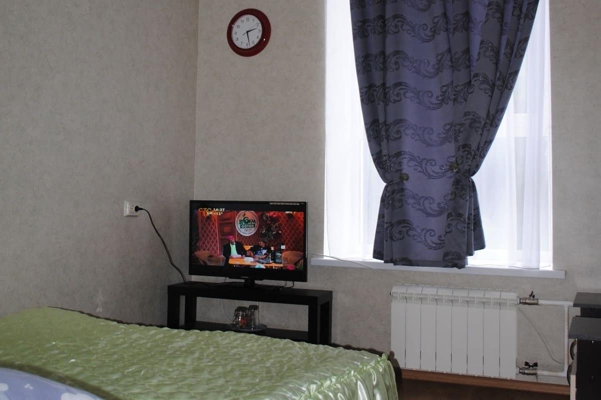 Standard Double Room | Soundproofing, iron/ironing board, free WiFi, bed sheets