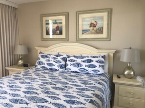 2 habitaciones, tabla de planchar con plancha, cuna de viaje y wifi 