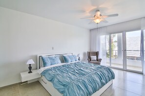 3 bedrooms, iron/ironing board, travel cot, free WiFi