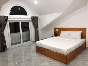 Deluxe Double Room | Desk, free WiFi
