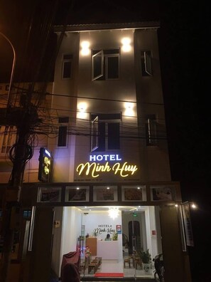 Front of property – evening/night