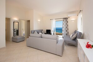 Apartament superior, 2 llits dobles, no fumadors, vistes al mar | Cortines opaques i habitacions insonoritzades 