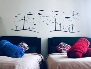 1 chambre, fer et planche à repasser, Wi-Fi, literie fournie