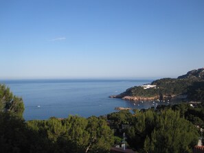 Beach/ocean view - Stone house 200m from the beach, in the heart of Costa Brava. (Begur)