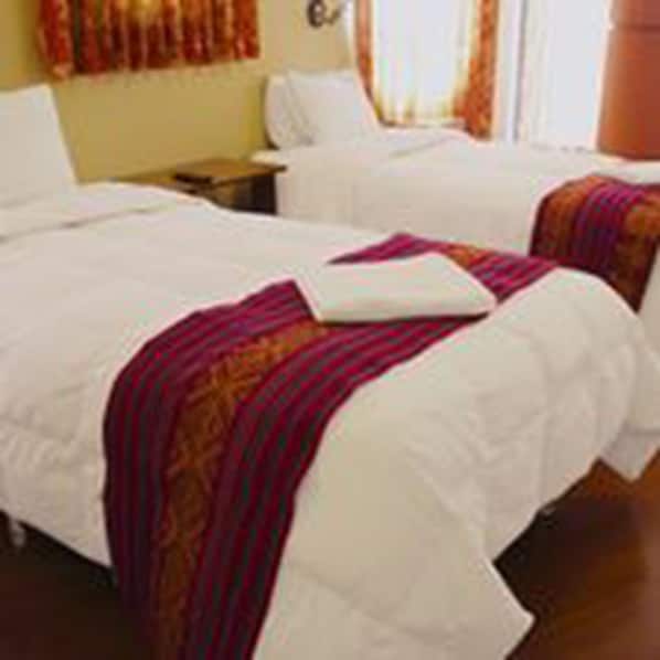 4 bedrooms, in-room safe, desk, free WiFi