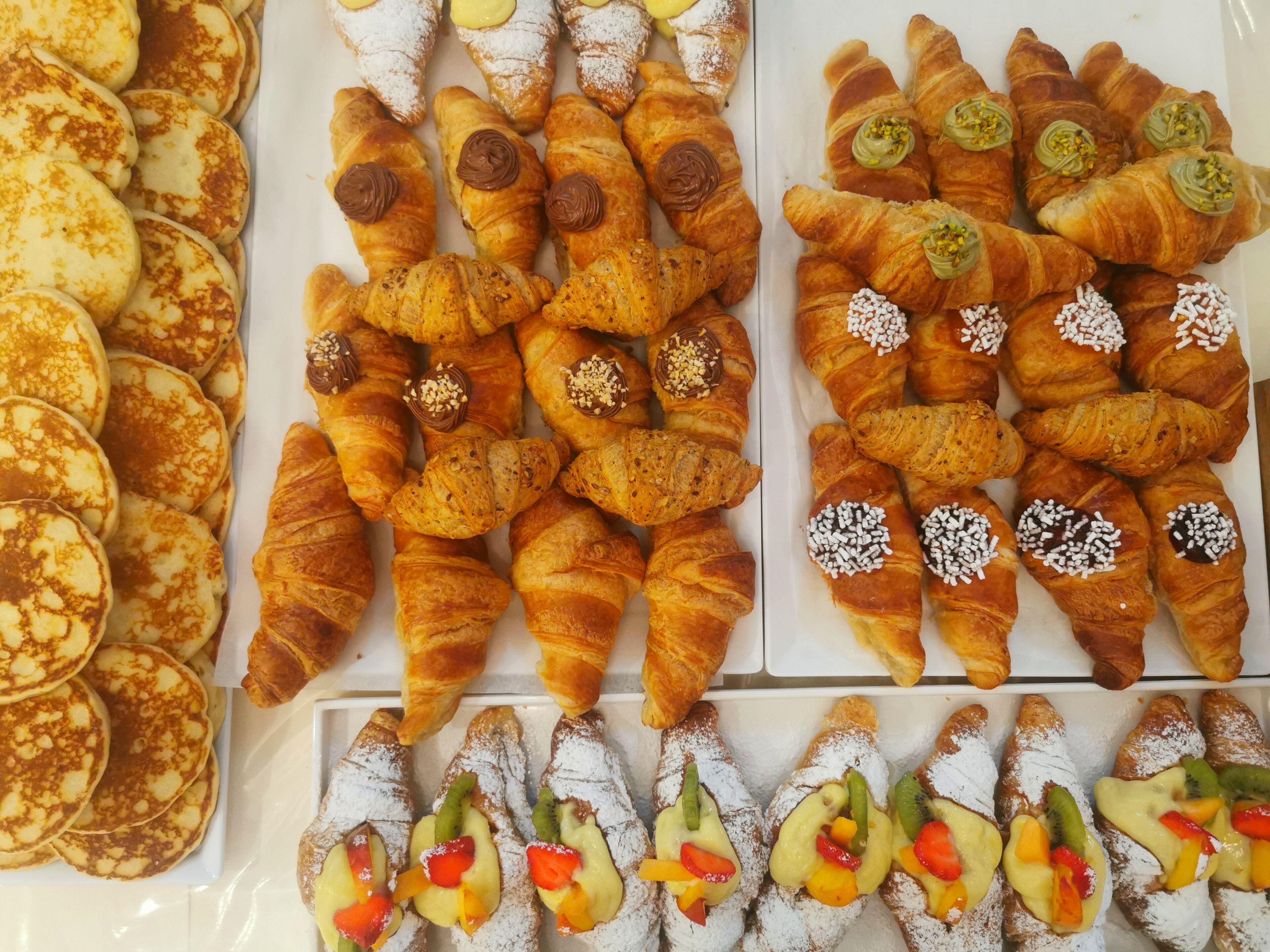 daily buffet breakfast (eur 7 per person)