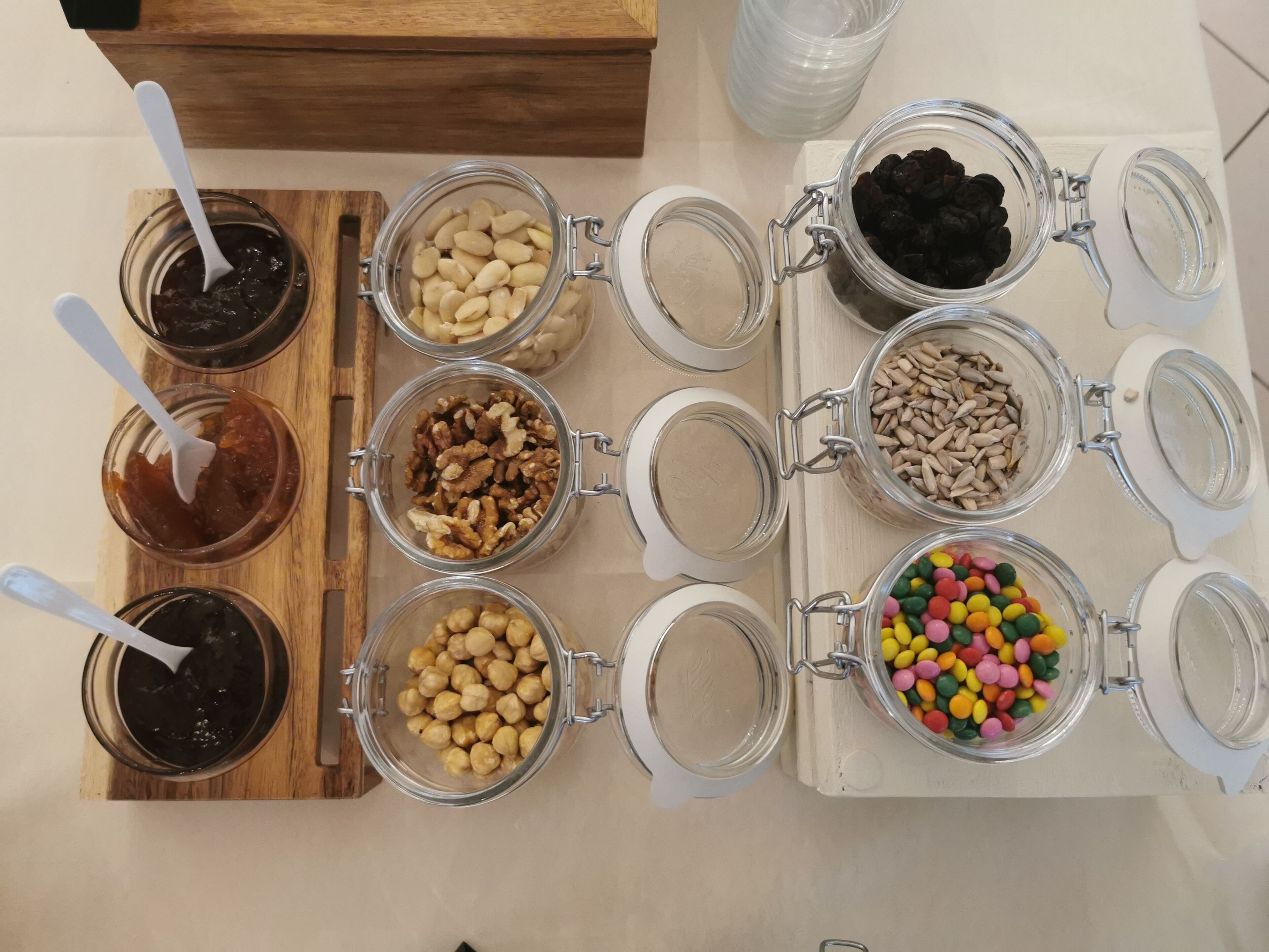 daily buffet breakfast (eur 7 per person)