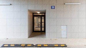 Uklassifisert bilde, 2 av 19, knapp