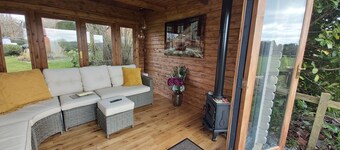 Country Studio with Kitchen 