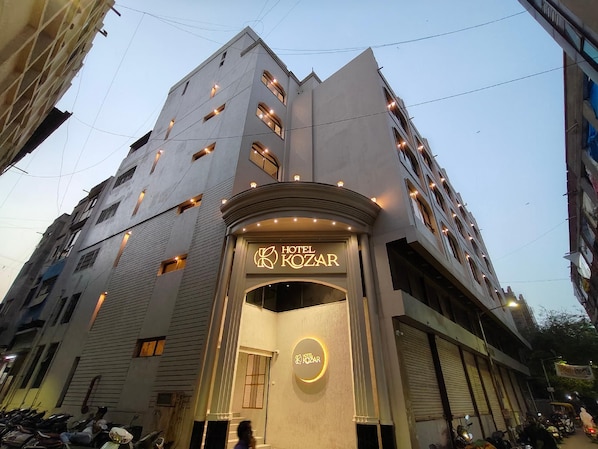 Unclassified image, 1 of 24, button - Hotel Kozar (Ahmedabad)