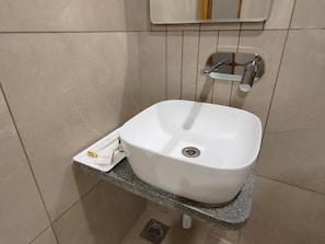 Unclassified image, 5 of 24, button - Hotel Kozar (Ahmedabad)