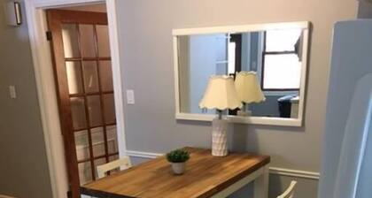 Very Large & Welcoming London Bungalow