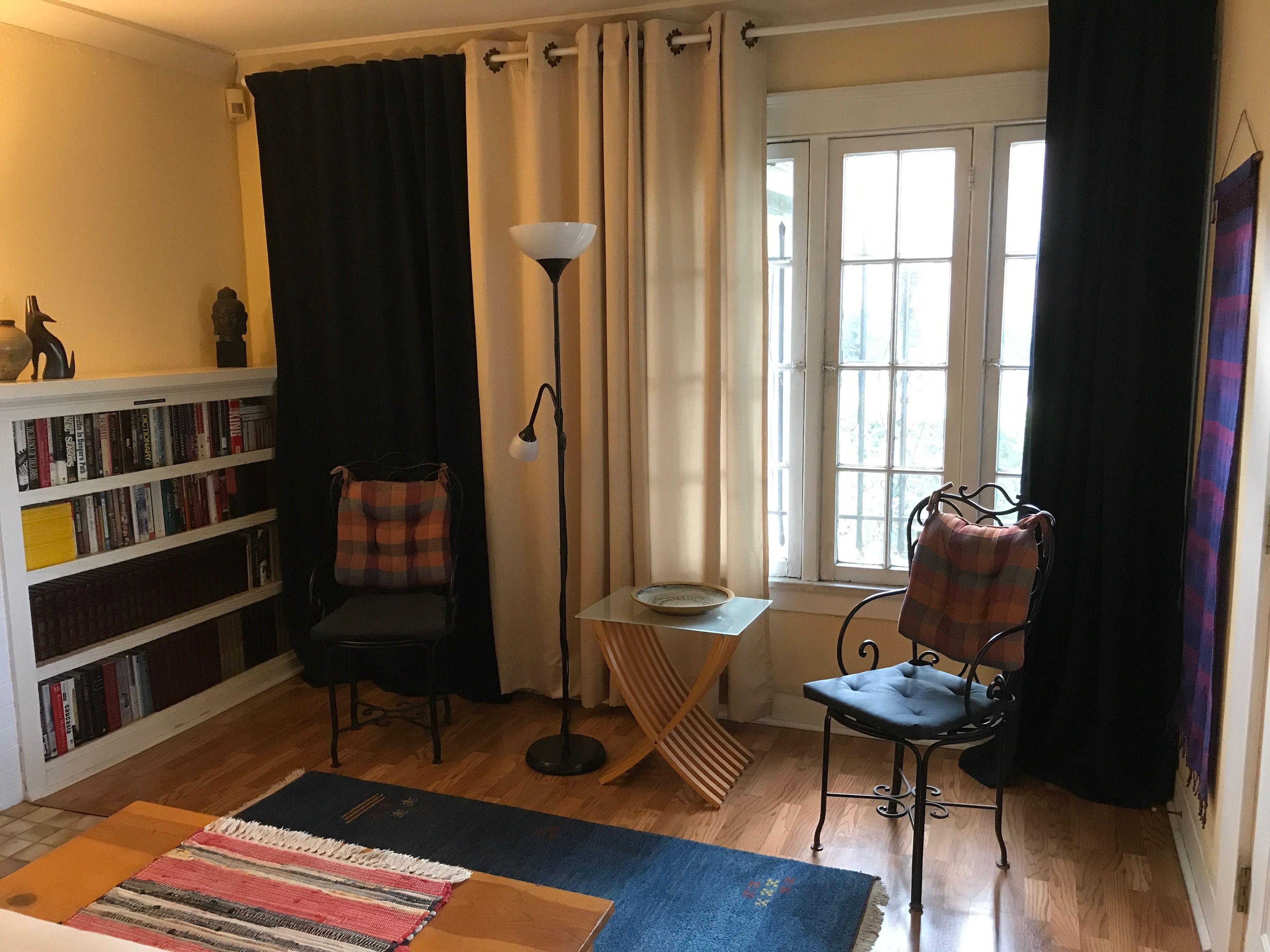 Superior Studio Suite, 1 Queen Bed, Non Smoking, City View | Blackout drapes, iron/ironing board, WiFi (free), bed sheets