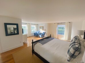 4 Schlafzimmer, Schreibtisch, Bügeleisen/Bügelbrett, WLAN