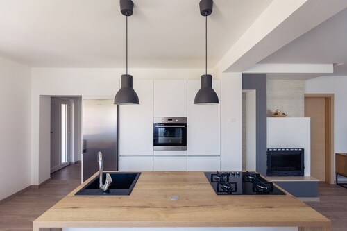 Karlo Apartment with pool***