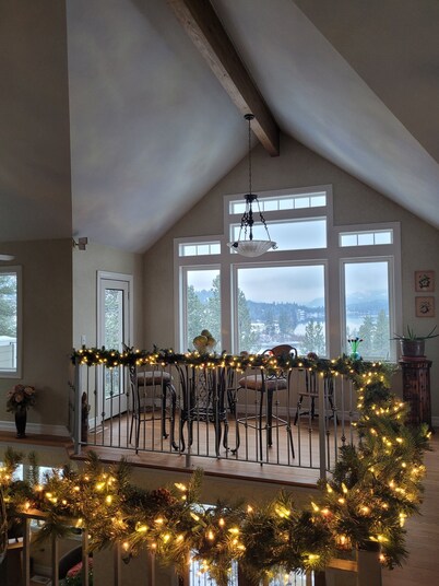 Spirit of Curlew Lake