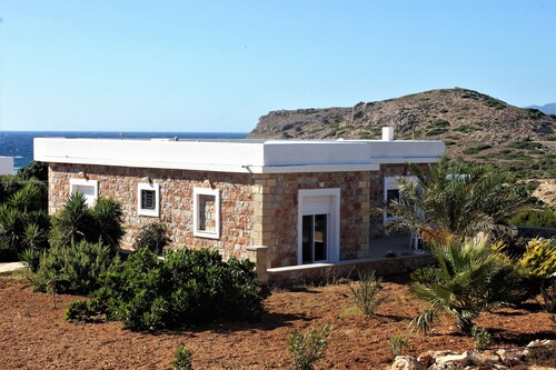 «Villa Evans» relaxant vue sur la mer☺ belles plages🚀 