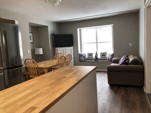 Interior - Private suite with semi-private hot tub, and BBQ - pet friendly too! (Silver Star Mountain)