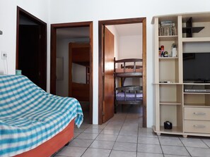 3 chambres, fer et planche à repasser, accessible en fauteuil roulant