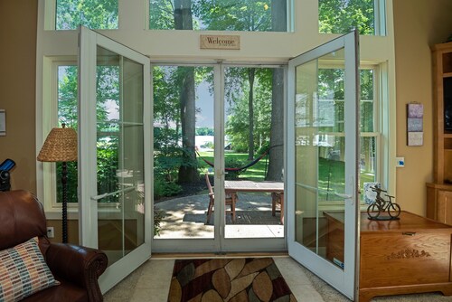 Modern Lakefront Retreat Sleeps 13, a 4-Season Getaway 2 Hours from Chicago