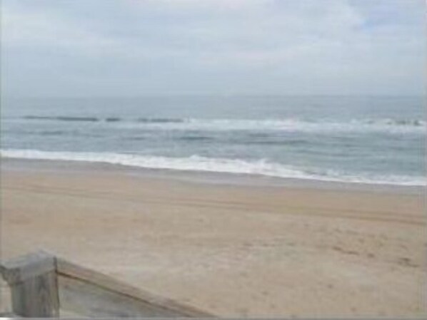 In Strandnähe, Liegestühle