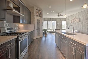 Fridge, microwave, oven, stovetop - Brand New 3 Story Home in Downtown Houston. (Houston)