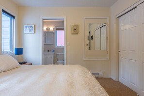 4 habitaciones, tabla de planchar con plancha y wifi gratis 