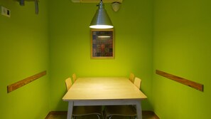 Dineren