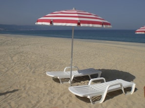 Beach nearby, beach towels