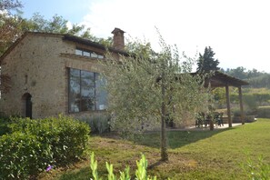 Exterior - Villa with Private Pool in the Chianti just a few kilometers from the town of San Gimignano (SAN GIMIGNANO)