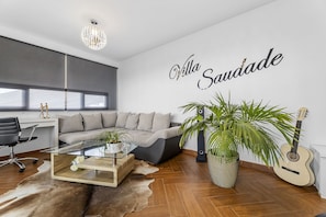 Smart TV, stereo - Villa Saudade (Tías)