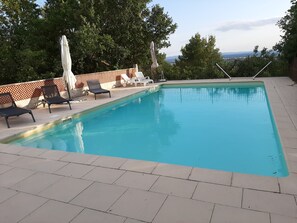 Piscine extérieure