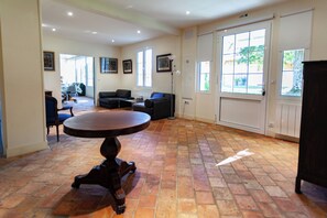 Interior - Single-storey Landes house in a large forest park by the lake, 8km to the ocean (Aureilhan)