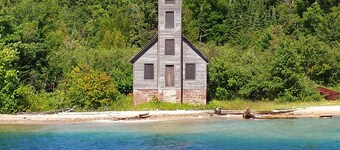 Sight distance of Lake Superior Beach, Autrain River, Close to Pictured Rocks