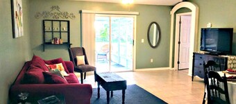 Cozy Home Away From Home!
3 Bedroom/2 Bath. Screened Room