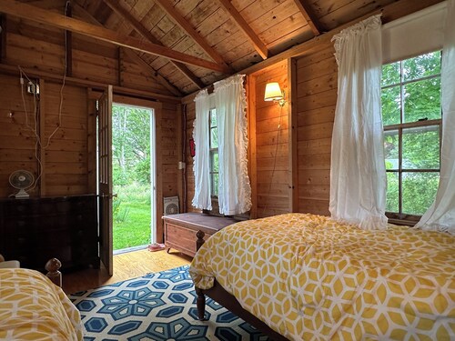 Peaceful hideaway on Westport Point