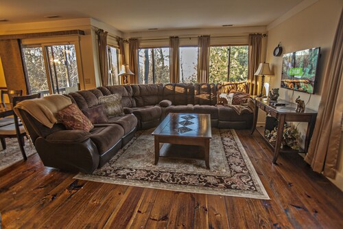 Luxus 3 Br 2 Bath Condo mit Dampfdusche Ski Golf Relax