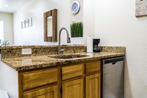 Interior - ⚡⚡HUGE KING BED SUITES⚡⚡BEST FAMILY ORLANDO VACATION HOME⚡⚡15 MILES FROM DISNEY⚡ (Kissimmee)