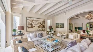 Fernseher, DVD-Player